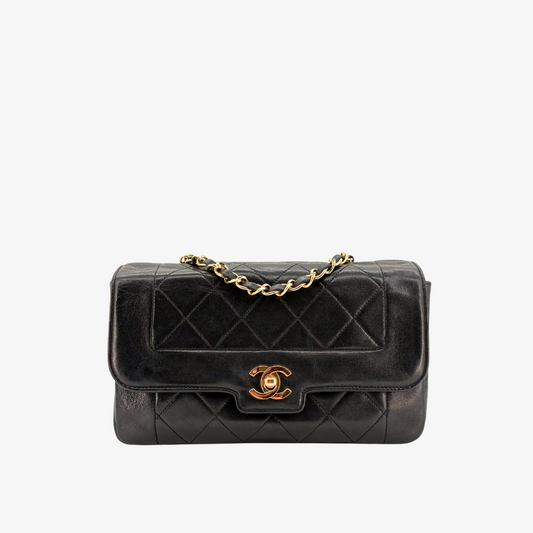 CS035 - CHANEL Black Lambskin Single Chain Flap Bag