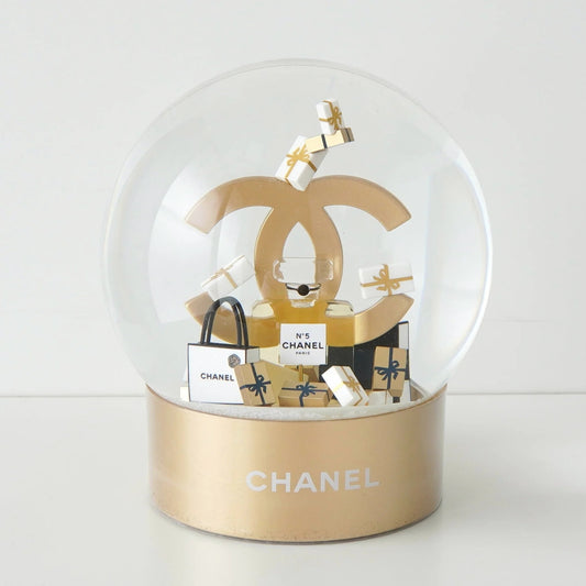 90261838 - CHANEL Crystal Ball