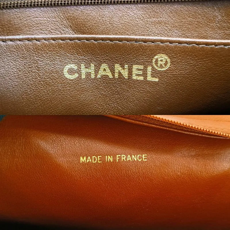 jah92-chanel-vintage-brown-lambskin-chevron-shoulder-bag