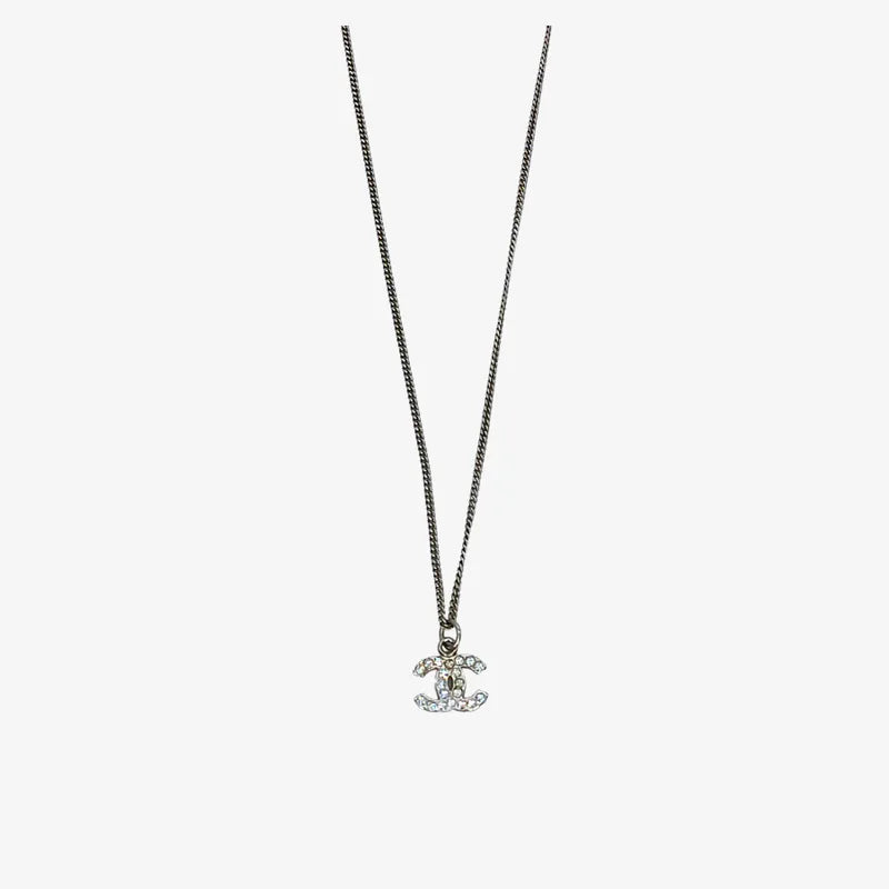 rc325-chanel-cc-rhinestone-pendant-necklace
