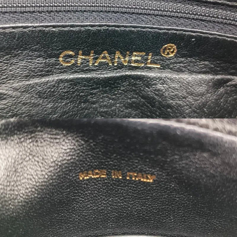 jt158-chanel-vintage-black-lambskin-tassel-camera-bag