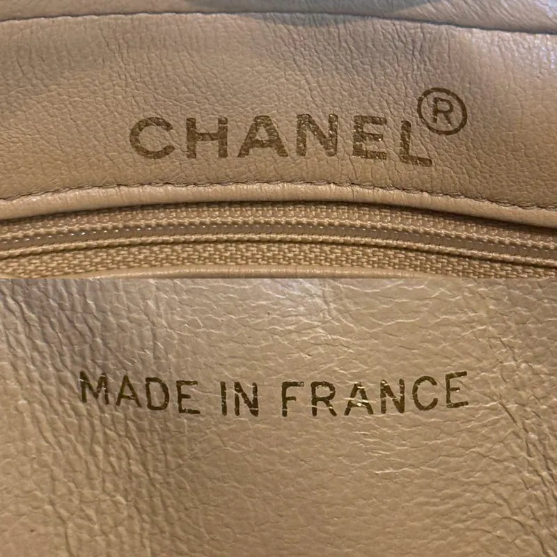 jw968-chanel-vintage-beige-lambskin-tassel-camera-bag
