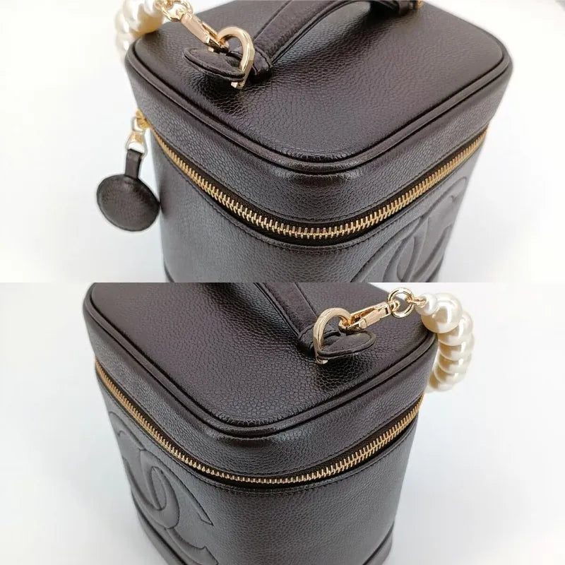 js971-chanel-vintage-dark-brown-caviar-leather-cosmetic-bag