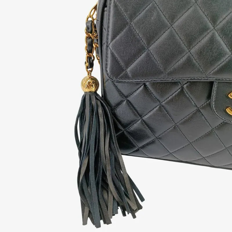 jt616-chanel-vintage-black-lambskin-quilted-camera-bag