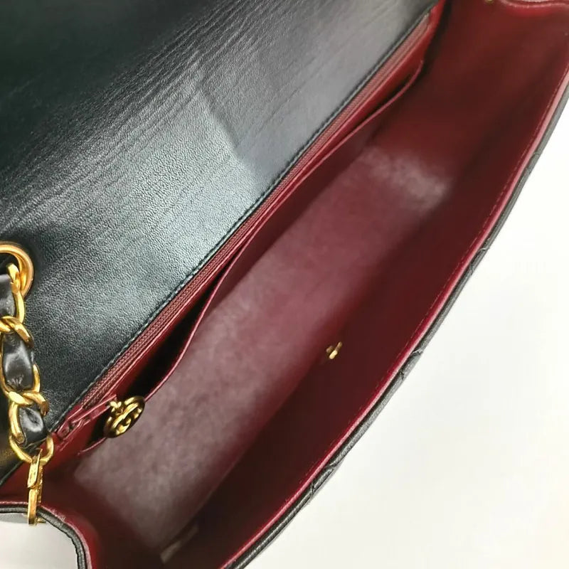 jt835-chanel-vintage-black-lambskin-25cm-diana-flap-bag