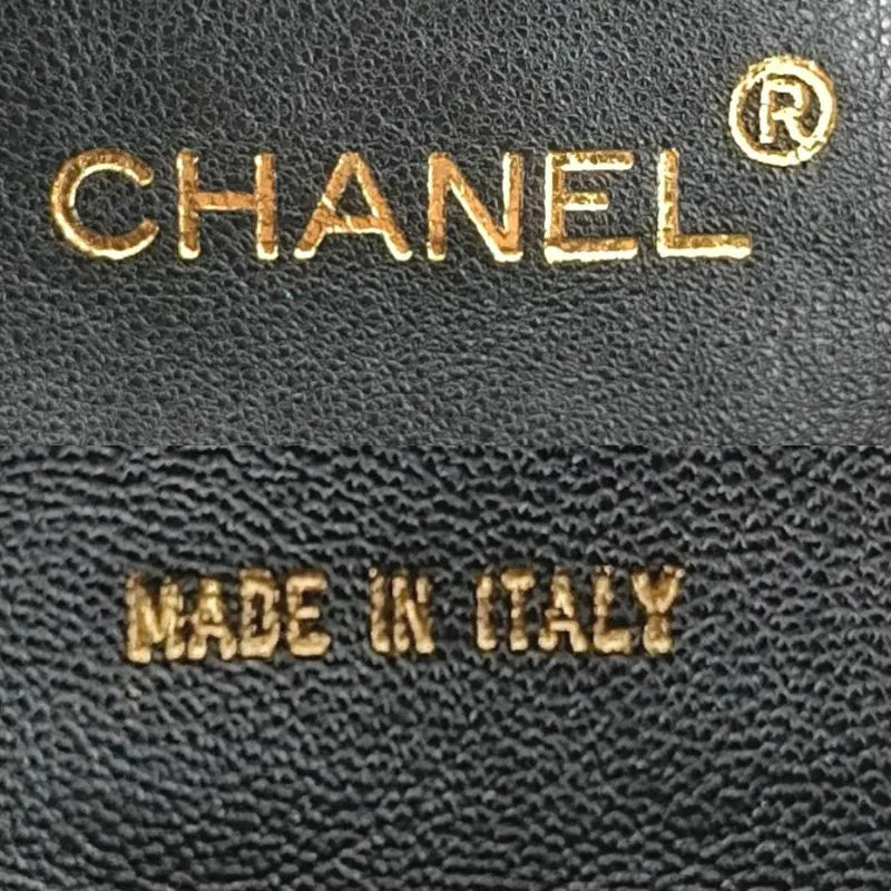 c374-chanel-vintage-black-caviar-leather-quilted-camera-bag