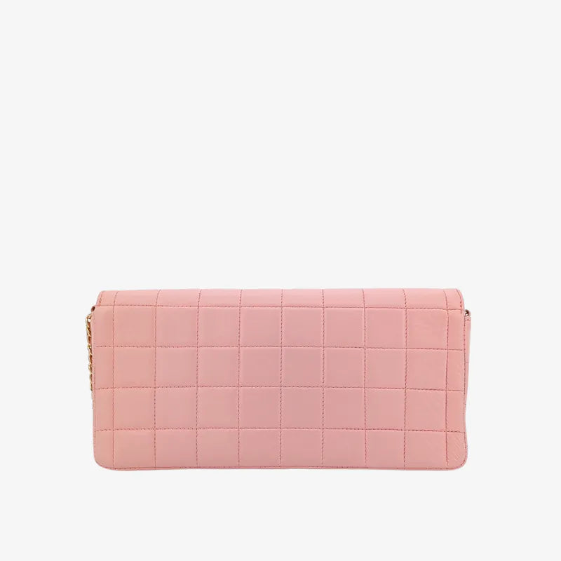 jw001-chanel-vintage-pink-lambskin-chocolate-bar-flap-bag