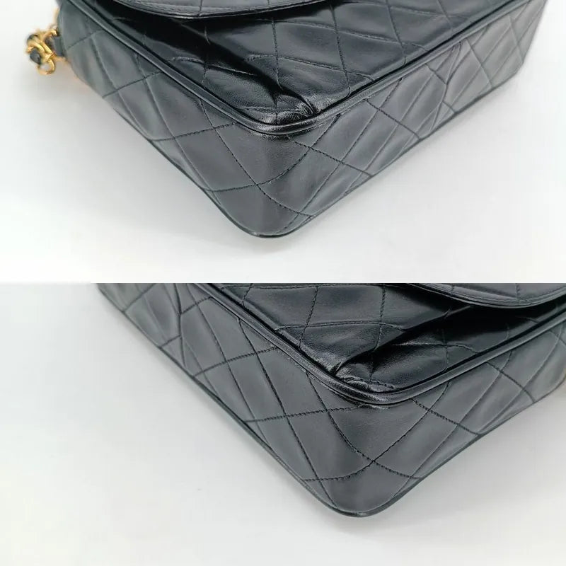 c354-chanel-vintage-black-lambskin-tassel-camera-bag