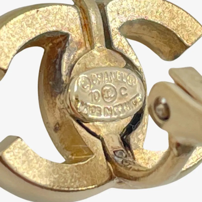 jt396-chanel-coco-mark-white-earring