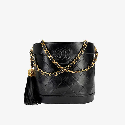 C659 - CHANEL Vintage Black Lambskin Tassels Bucket Bag