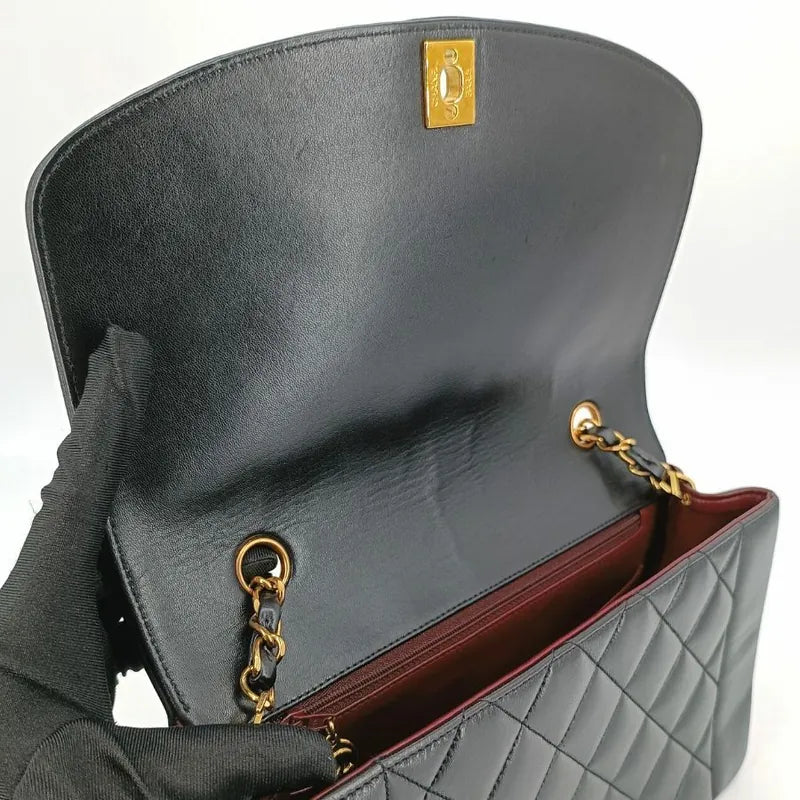 jt835-chanel-vintage-black-lambskin-25cm-diana-flap-bag
