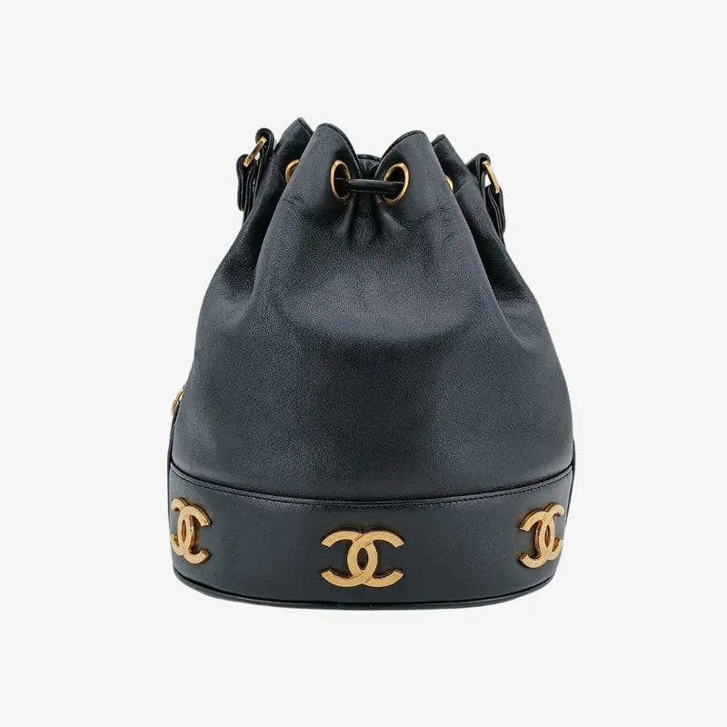 ju660-chanel-vintage-black-lambskin-bucket-bag