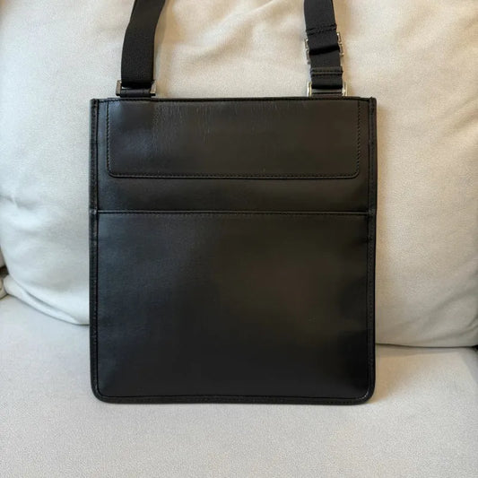jx411-gucci-black-leather-shoulder-bag