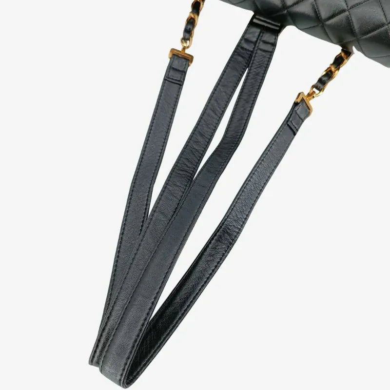ra807-chanel-vintage-black-lambskin-flap-backpack