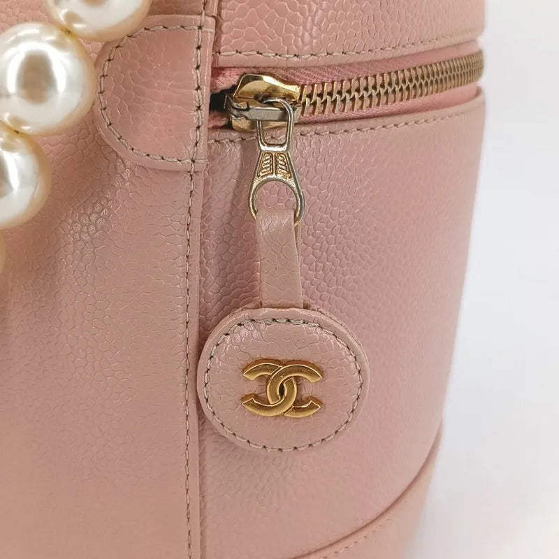 jt491-chanel-vintage-pink-caviar-leather-cosmetic-bag