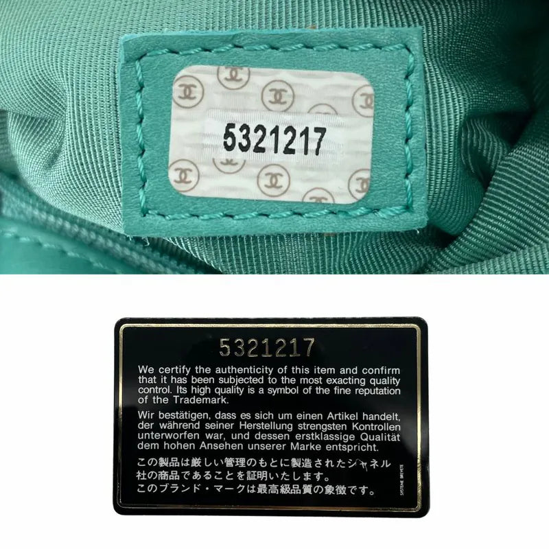 jw031-chanel-vintage-light-blue-lambskin-shoulder-bag