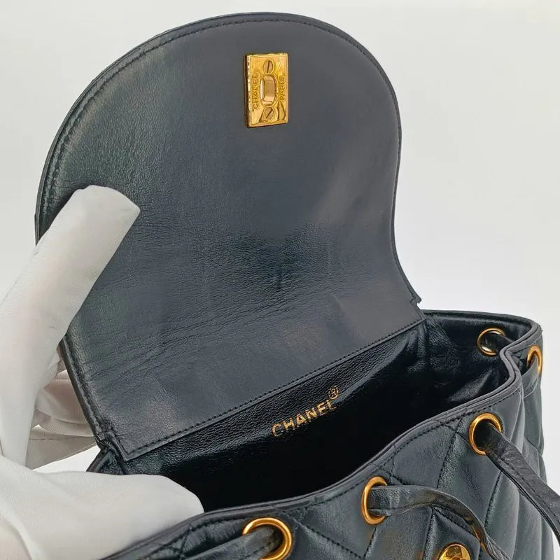 jw048-chanel-vintage-black-lambskin-duma-backpack