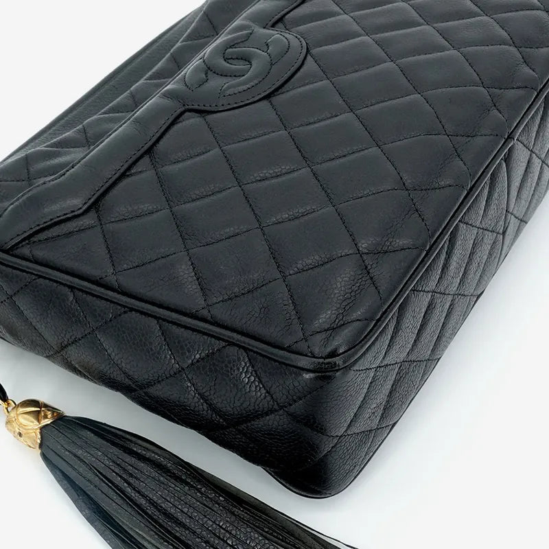 jm888-chanel-vintage-black-caviar-leather-tassel-camera-bag