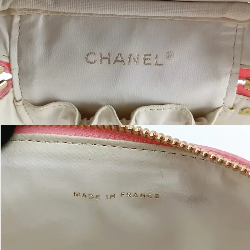 jah75-chanel-vintage-pink-caviar-leather-cosmetic-bag