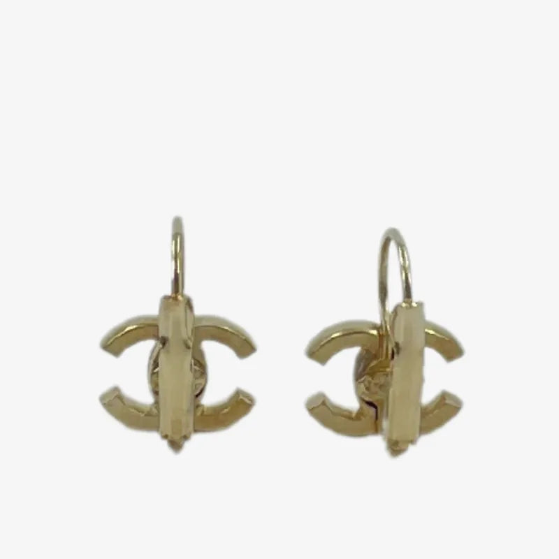 jt396-chanel-coco-mark-white-earring