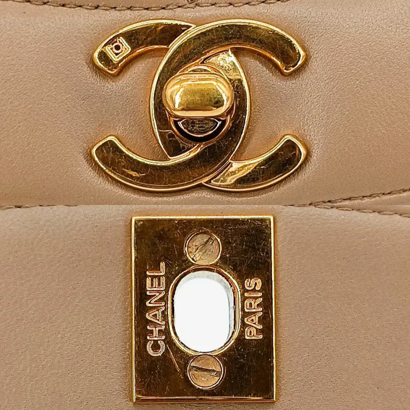 c427-chanel-vintage-beige-lambskin-22cm-diana-flap-bag