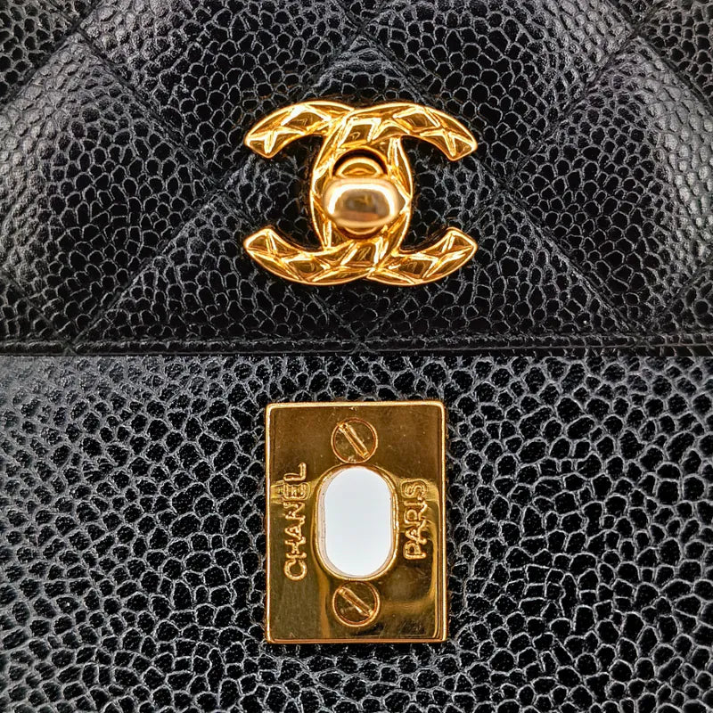 rb364-chanel-vintage-black-caviar-leather-quilted-camera-bag