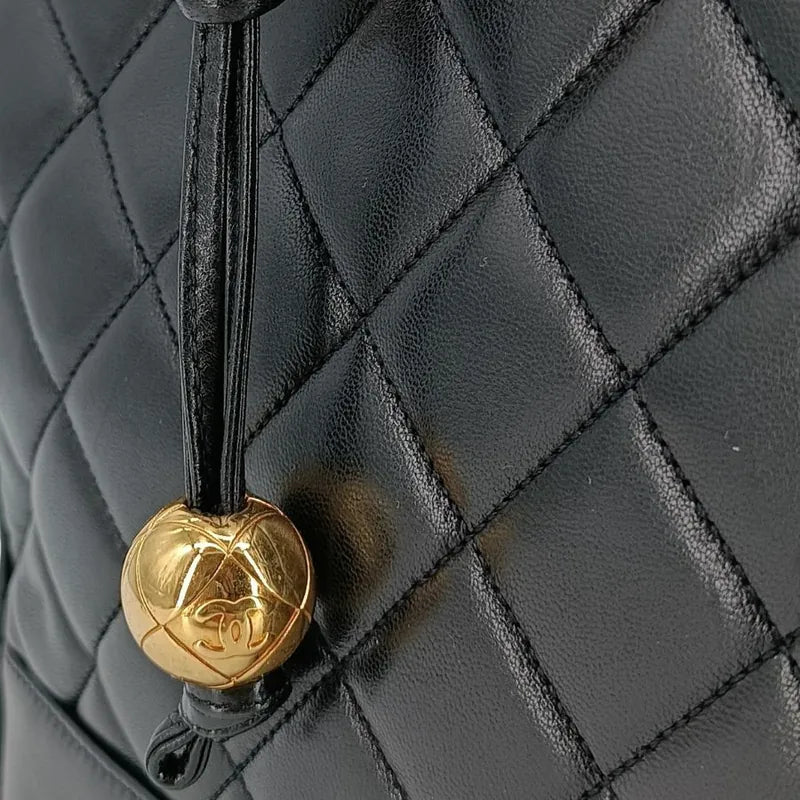 jt144-chanel-vintage-black-lambskin-quilted-tote-bag