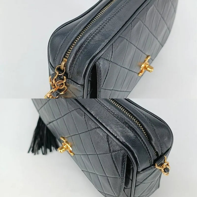 c354-chanel-vintage-black-lambskin-tassel-camera-bag