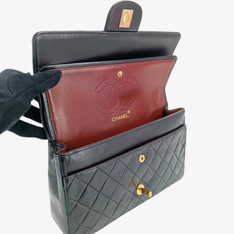 jt579-chanel-vintage-black-lambskin-quilted-flap-bag