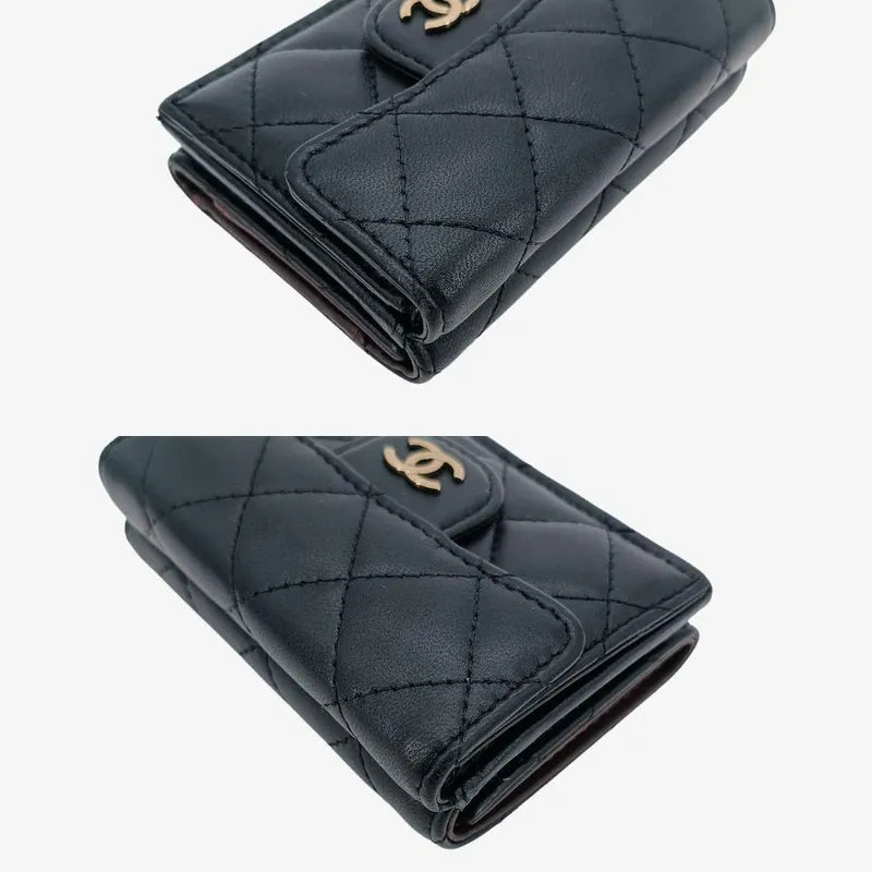 ju428-chanel-black-lambskin-classic-small-flap-wallet