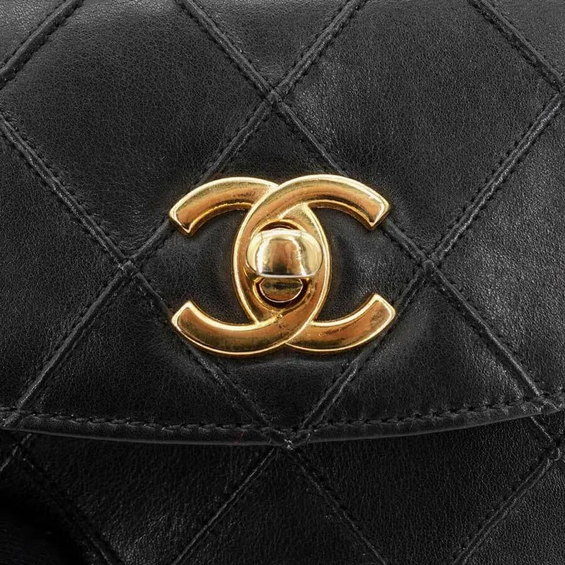 js005-chanel-vintage-black-lambskin-quilted-belt-bag