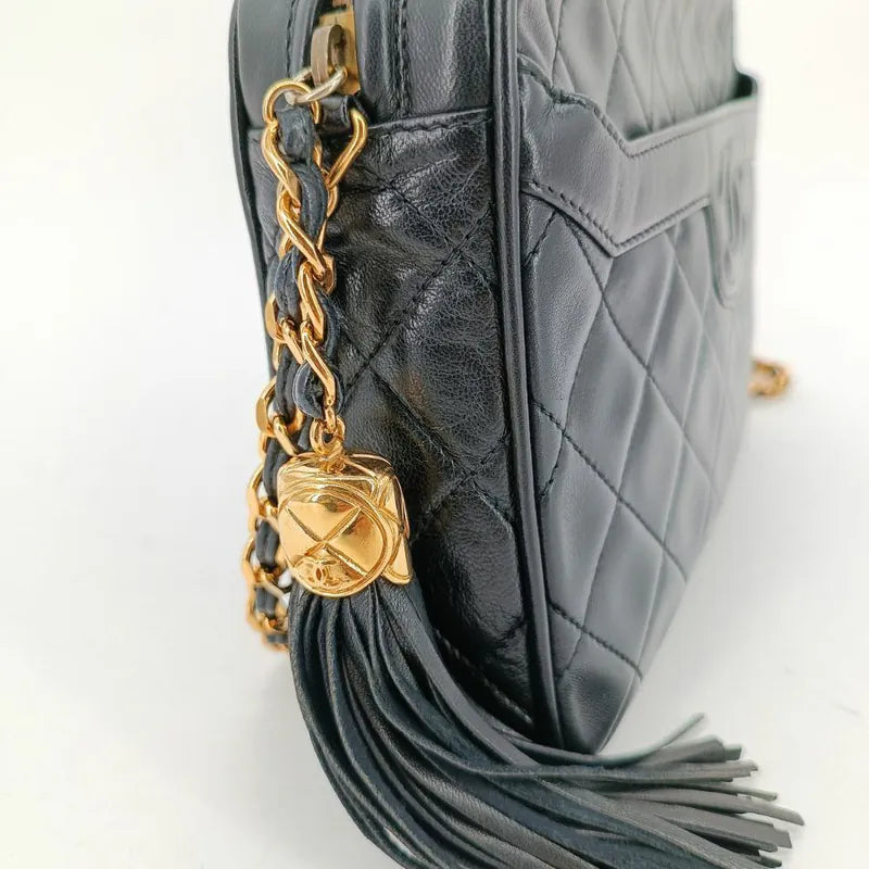 jt918-chanel-vintage-black-lambskin-tassel-camera-bag