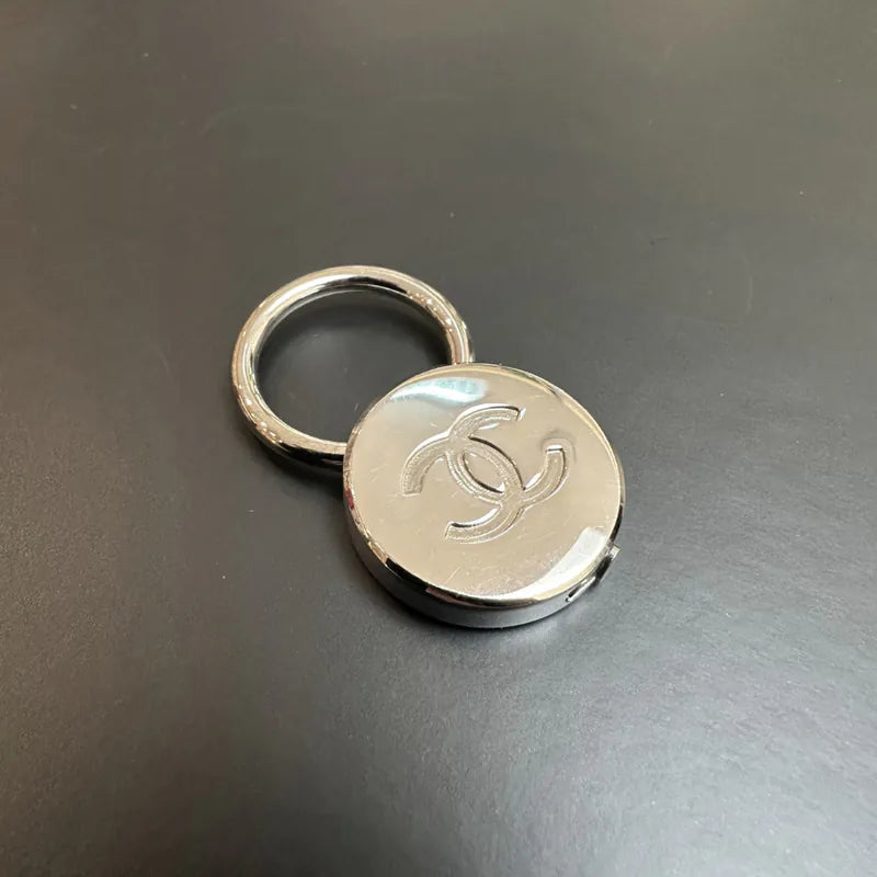 rc371-chanel-cc-key-ring