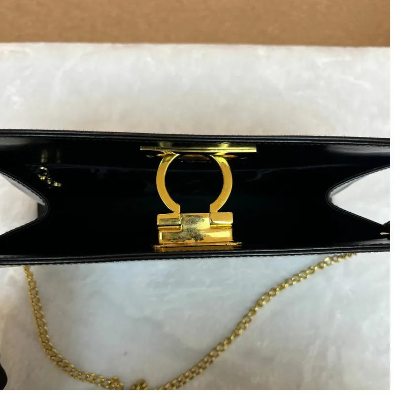 jw629-salvatore-ferragamo-vintage-black-box-leather-shoulder-bag