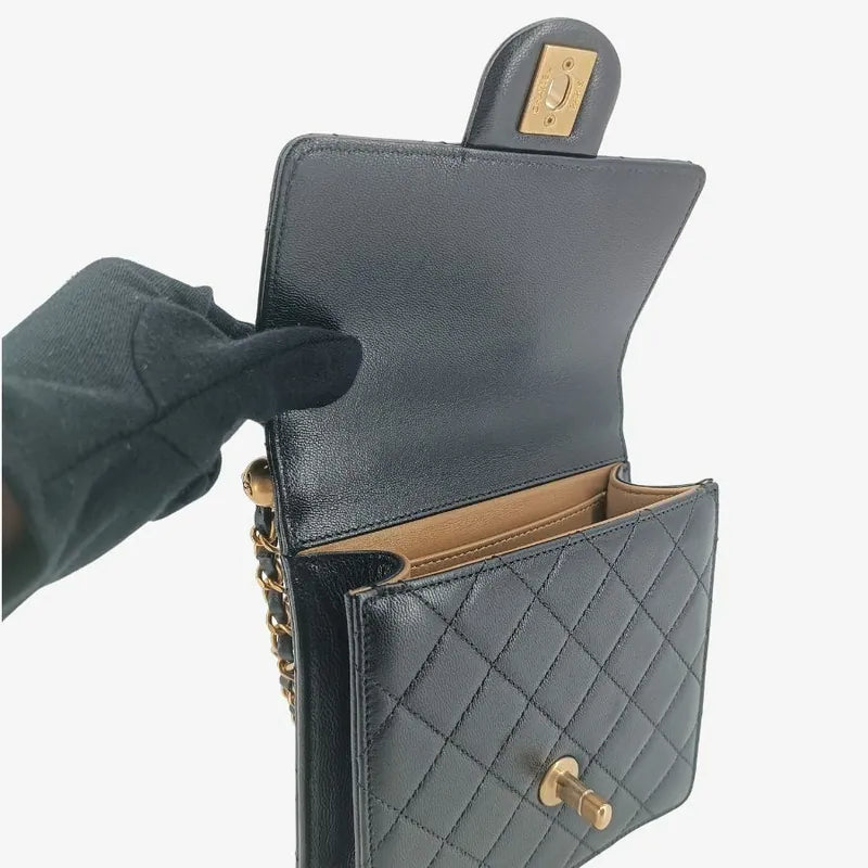 ra405-chanel-black-calfskin-quilted-lmitation-pearl-flap-bag