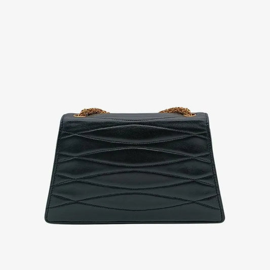 ra549-chanel-vintage-black-lambskin-trapezoid-leaf-shape-flap-bag