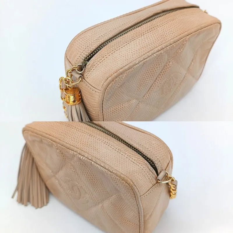 ra048-chanel-vintage-pink-lizard-skin-tassel-camera-bag