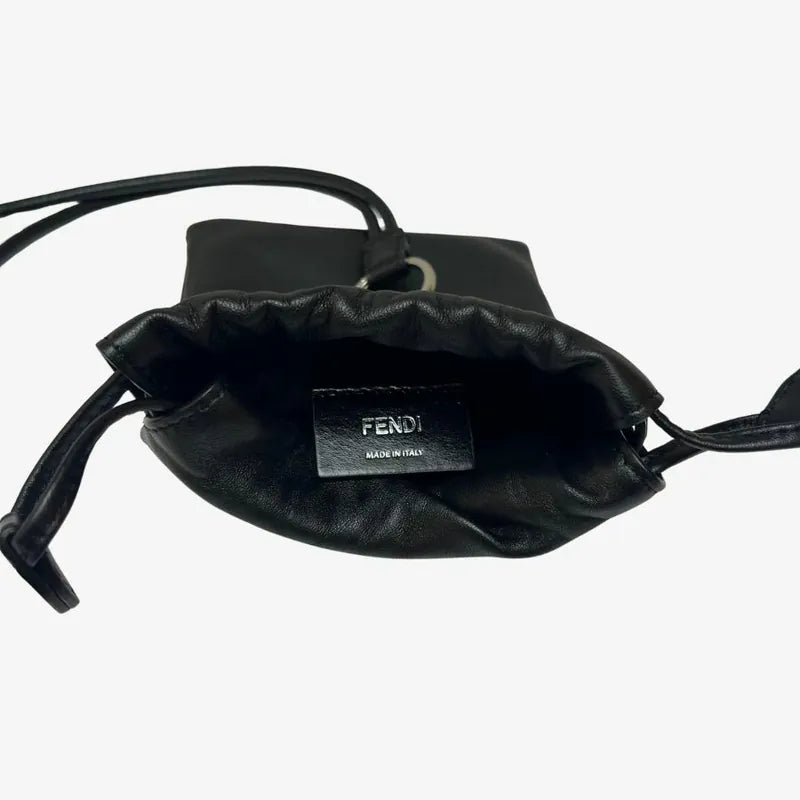 ju292-fendi-neck-pouch