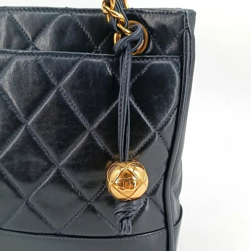 c435-chanel-vintage-black-lambskin-quilted-mini-tote-bag