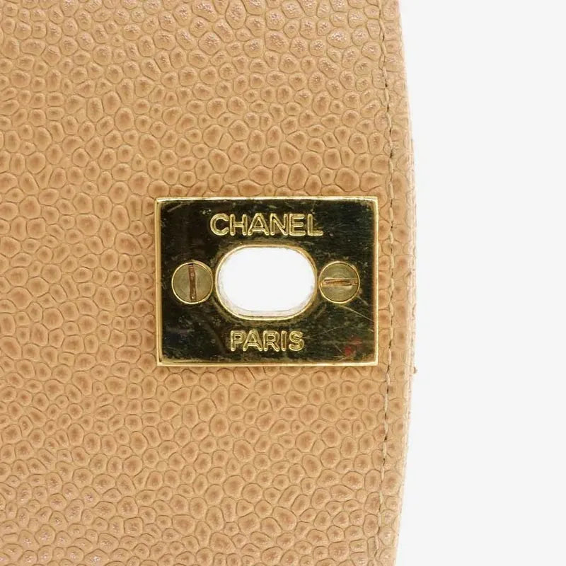 jah44-chanel-vintage-beige-caviar-25cm-diana-flap-bag