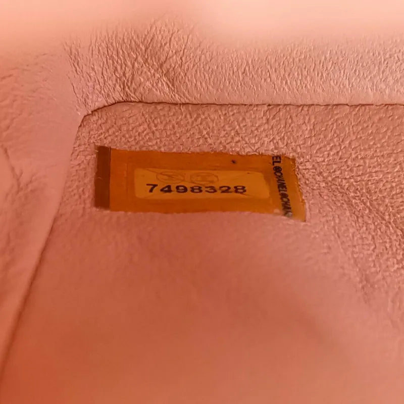 jah113-chanel-vintage-pink-lambskin-chocolate-bar-charms-flap-bag