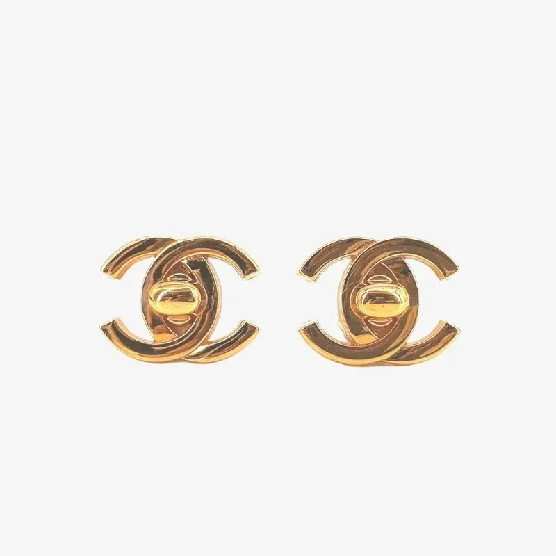 jt182-chanel-vintage-cc-turnlock-gold-plated-clip-on-earrings