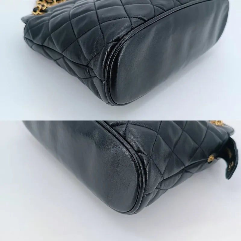 jt512-chanel-vintage-black-lambskin-quilted-shoulder-bag
