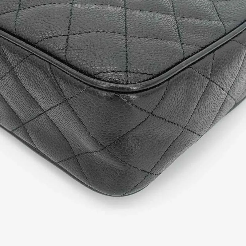 jq906-chanel-vintage-black-caviar-quilted-camera-shoulder-bag