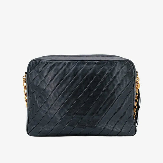 rb482-chanel-vintage-black-lambskin-gold-chain-camera-bag
