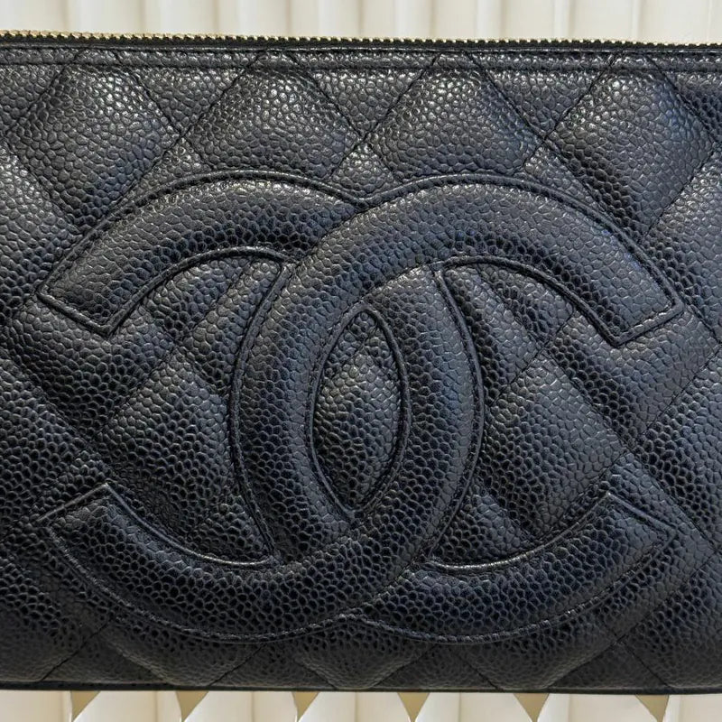 rb953-chanel-vintage-black-caviar-leather-quilted-handbag