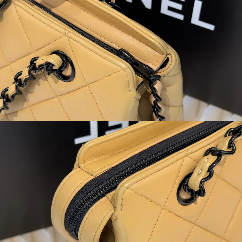 jw414-chanel-vintage-beige-lambskin-quilted-tote-bag