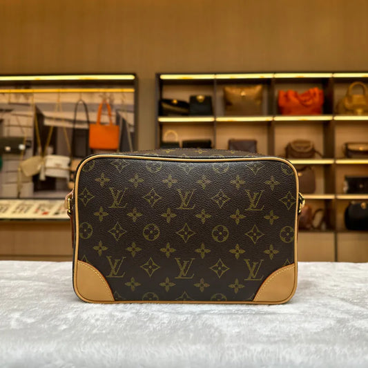 rc543-louis-vuitton-vintage-monogram-trocadero-bag-27cm-repaired-item