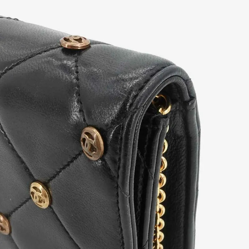 jr218-chanel-vintage-black-lambskin-flap-clutch-with-chain