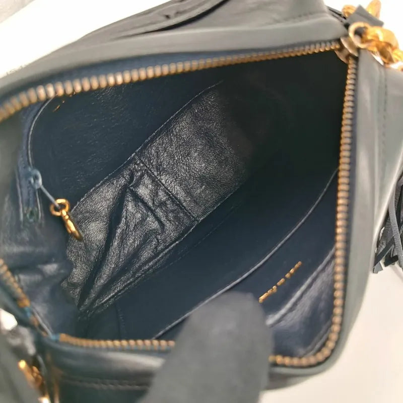 js491-chanel-vintage-black-lambskin-quilted-tassels-camera-bag